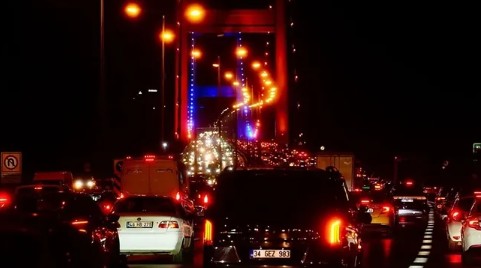 İstanbul'da trafik çilesi! Yoğunluk yüzde 85'e dayandı